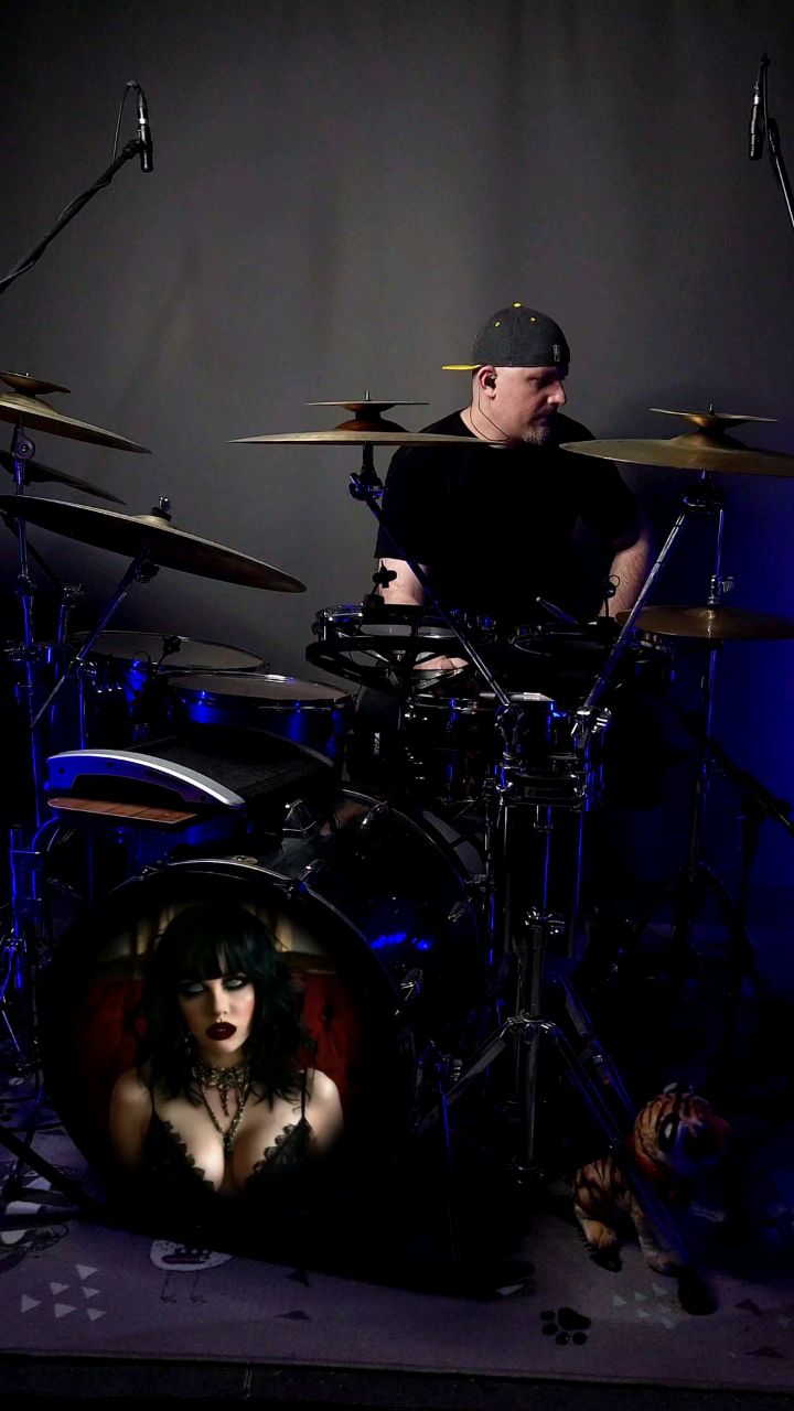 Prakshdrums в LOOKY. #drums,#drumcover,#drummer,#drumming,#prakshdrums,#music,#барабаны. marilyn manson - use...