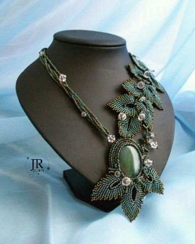jrbeads в LOOKY. #бисер,#бисероплетение,#колье,#кольеизбисера,#ручнаяработа,#кольеручнойработы,#handmade,#beads,#beadwork. Колье "Капли росы" #...