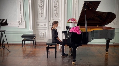 a.balkovaya в LOOKY. #Фортепиано,#Рояль. Кусочек из отчётного...