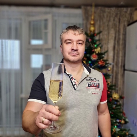 yarseoneiro в LOOKY. #планы2025,#планыновыйгод. 🎯 Моё публичное обе...