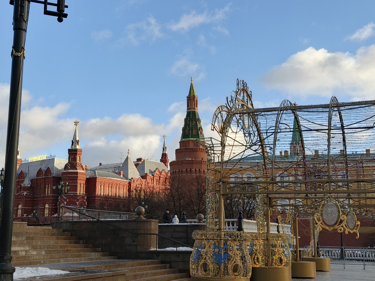 Andrey921 in LOOKY. . 21.12.2024 - Москва....
