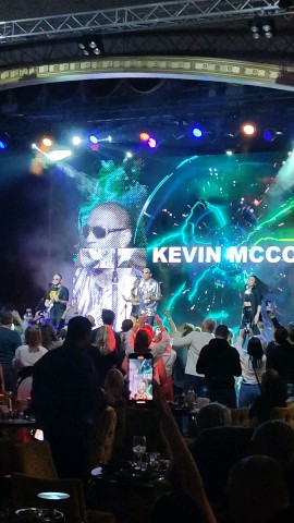 pro_kris.life in LOOKY. . BadBoysBlue
Kevin Mc...