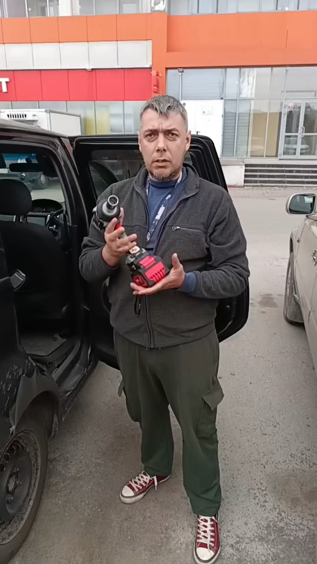 54invertor в LOOKY. . Новый ударный гайков...