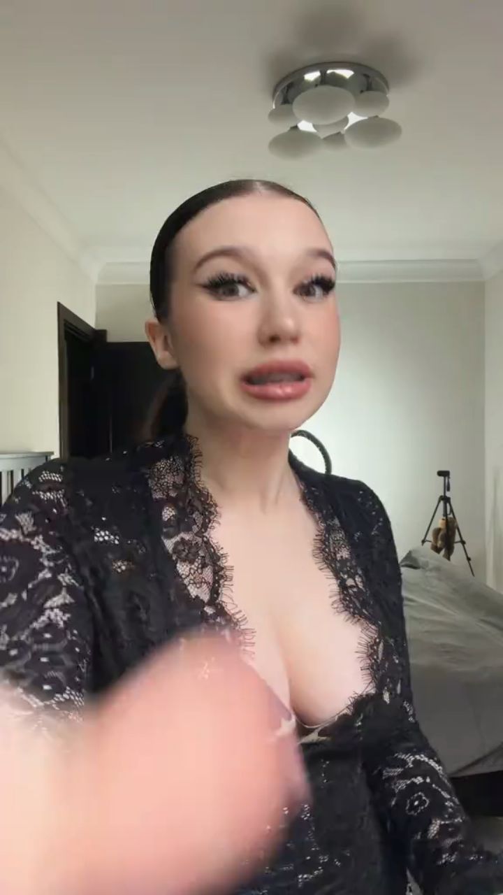 Лера in LOOKY