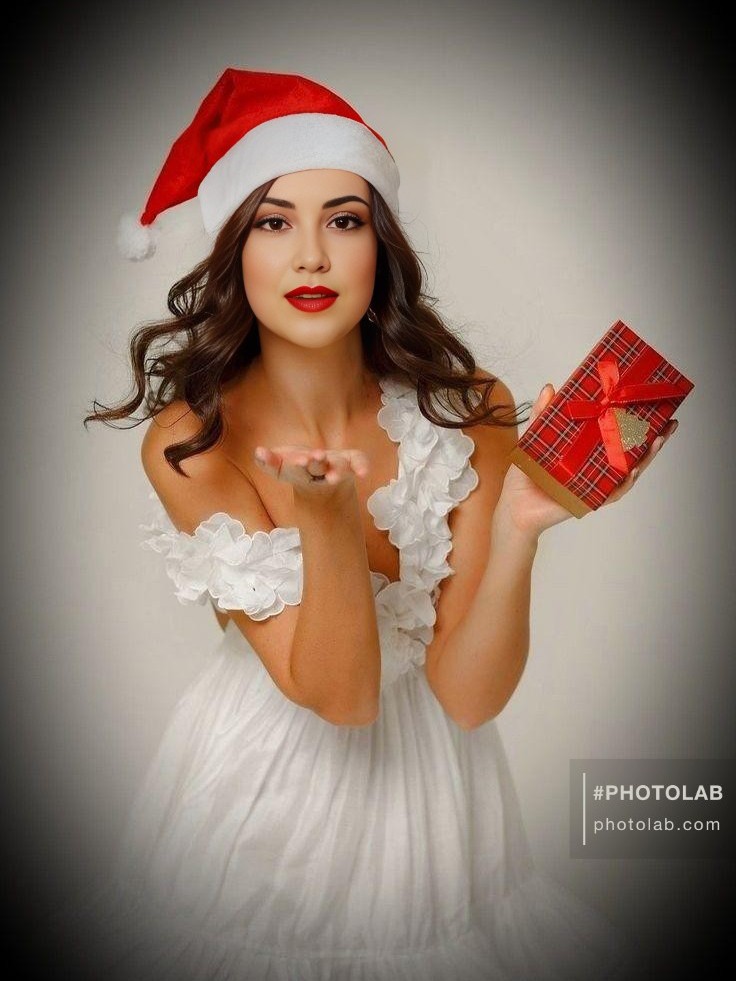 Новый год настаёт, он у самого порога.🎄