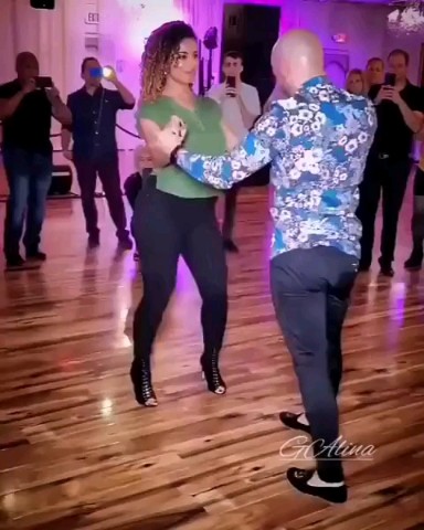  в LOOKY — Видео от Анжелы