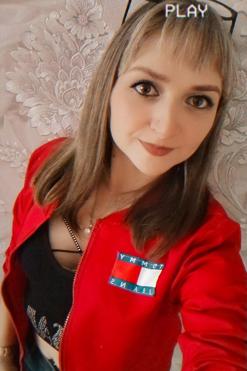 [#счастьевмелочах ](счастьевмелочах)