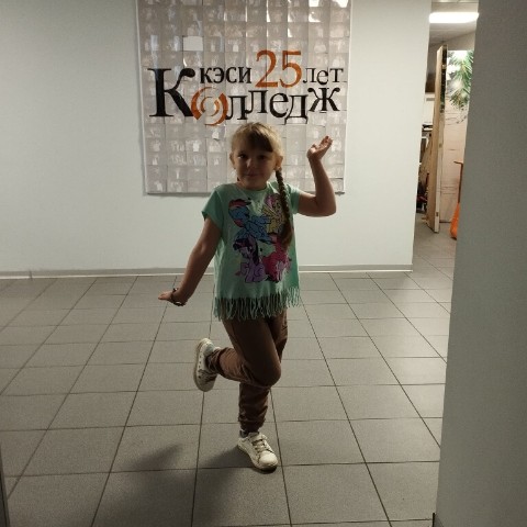 liza__bur в LOOKY. . В четверг Анечка поб...