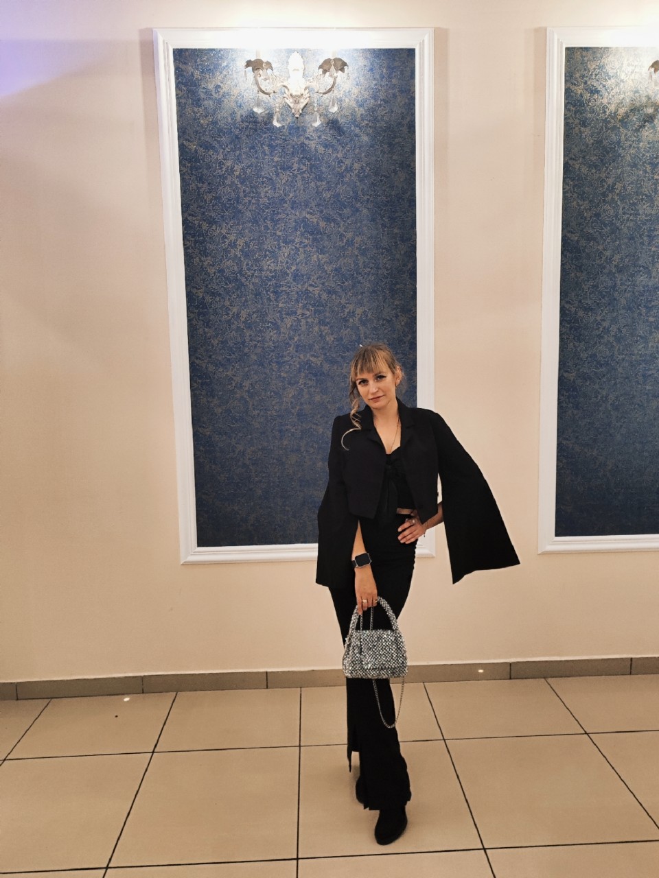 Liza_Liss в LOOKY. . Скорбеть о потере бл...