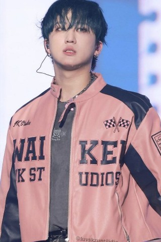 Changbin25 в LOOKY. . 