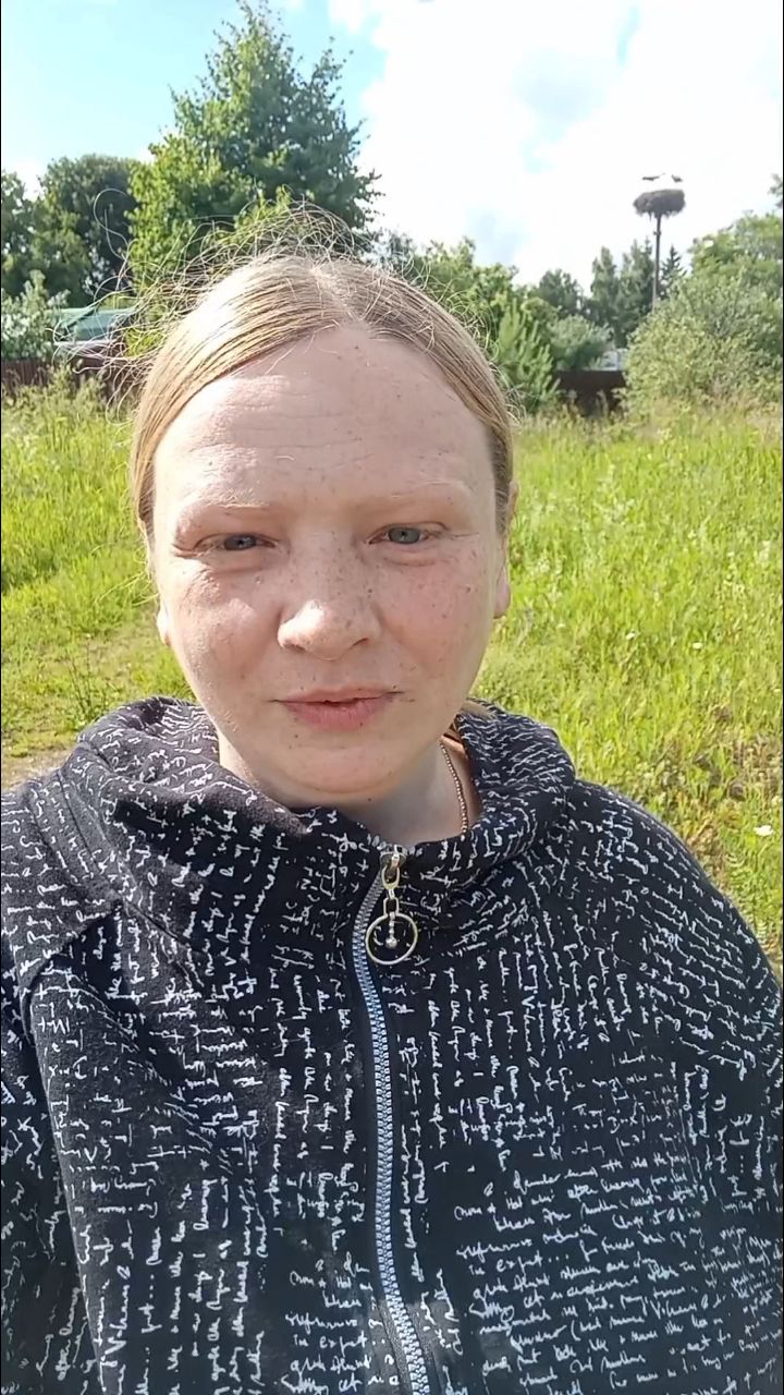 Анютка в LOOKY. . Обожаю аистов, они н...