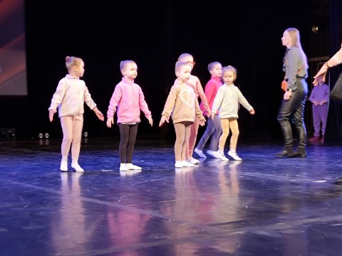 izmailov7372 в LOOKY. #ГБУДО#«ДШИФакультетСПб#ОЦЭВ#Choreographic,#"Снежность"#FESTIVALCONTEST#WEDance#Saint. #ГБУДО#«ДШИФакультет...