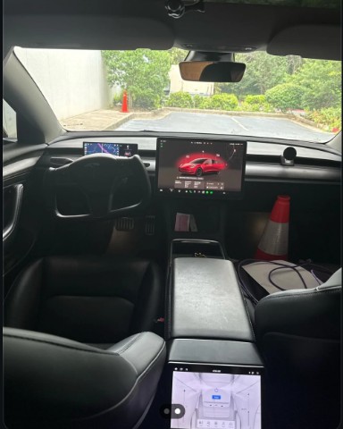 Tesla_Car_Optimurob в LOOKY. . Tesla New model inte...