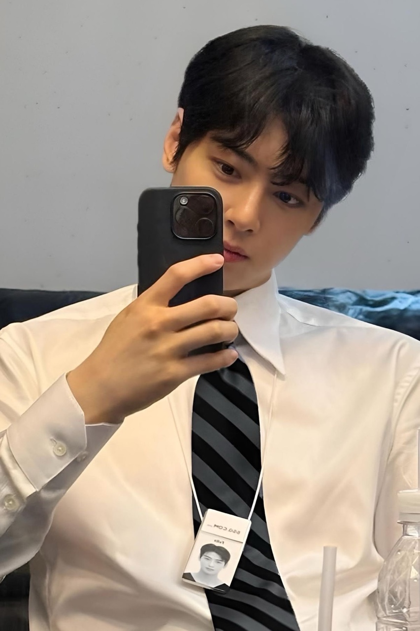 cha eun woo в LOOKY — Это мой первый профиль здесь.