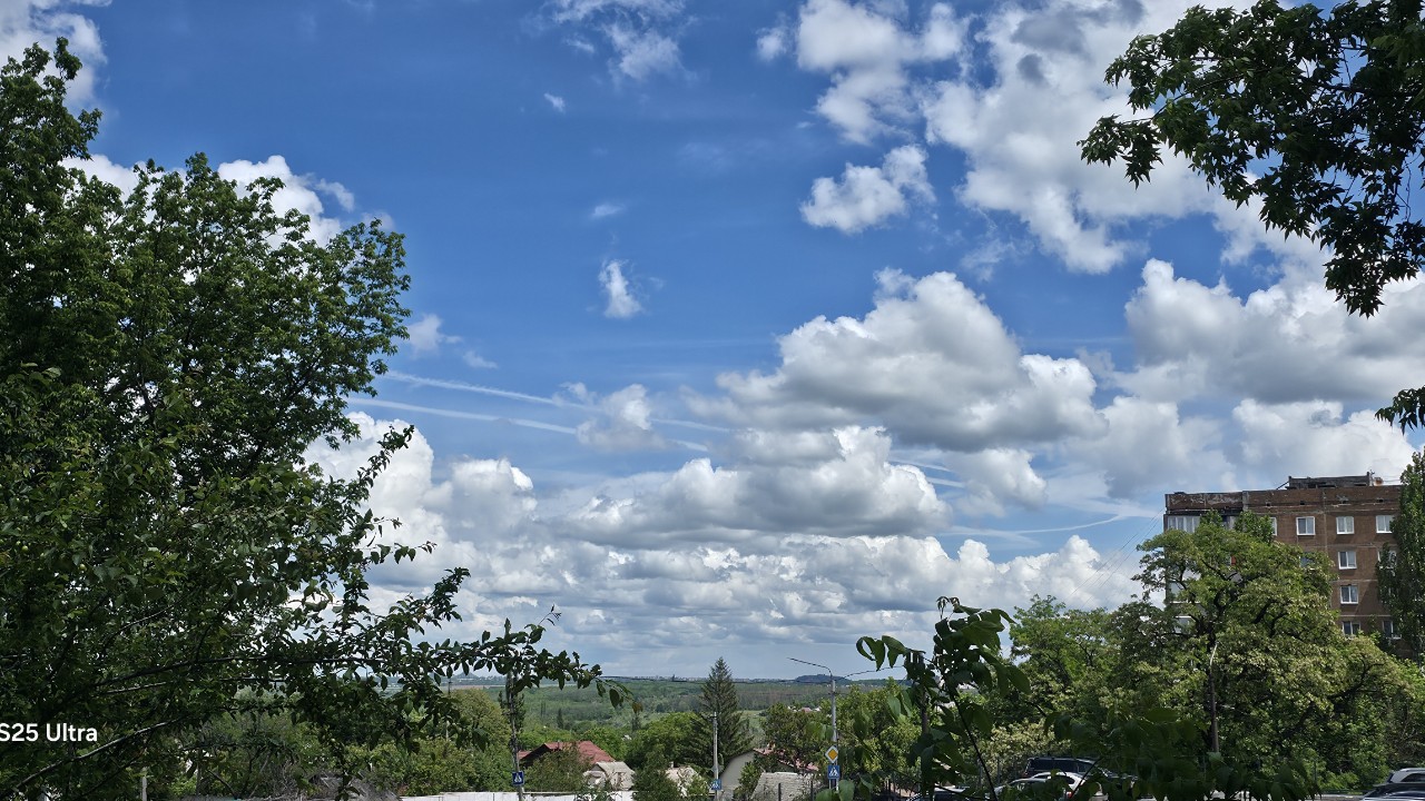 Красота в глазах смотрящего 🤩
#city [#sky ](sky)[#spring ](spring)