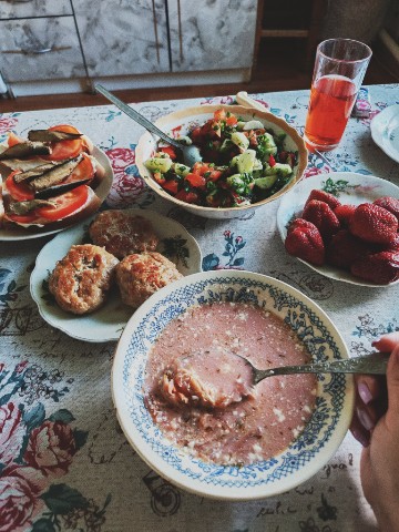 petrovyfamily21 в LOOKY. #вгостяхупрабабушкиипрадедушки. Обед у бабушки 😋 бо...