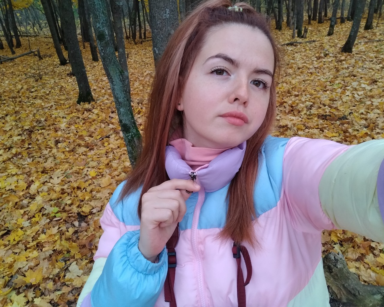 Сегодня наслаждались красотой леса, обожаю осень за её краски 🩷

#осень2024 #пейзаж #энгельс