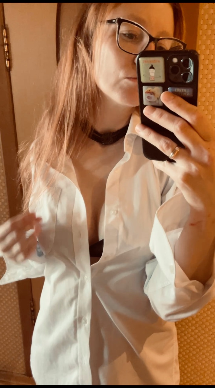 Looky_177701679405517 в LOOKY. . 🖤🤍 [#привет ](прив...