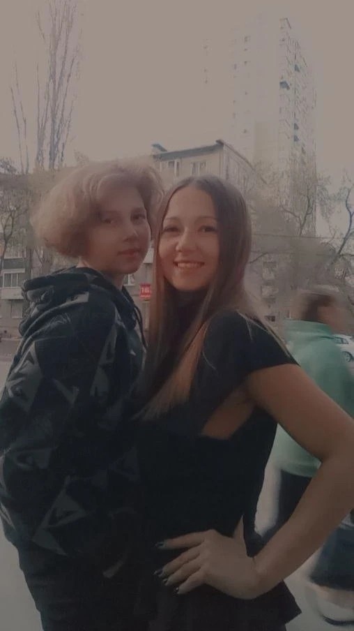 Марина Блогер in LOOKY. . С дочей😍