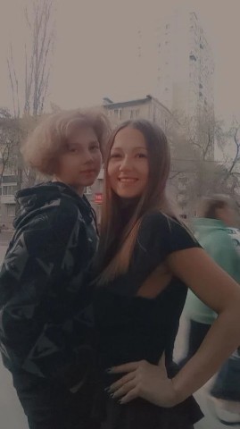Марина Блогер в LOOKY. . С дочей😍