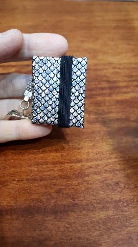 autelly в LOOKY. #madclock,#autelly,#handmade,#русалка,#минибук,#блокнот,#подарок,#книга. Блестящая мелочь

#m...