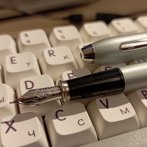 ermlv в LOOKY. #pen,#ручка. [#ermlv_pen](ermlv_p...