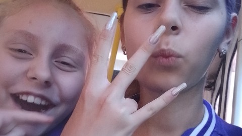 Looky_178180557907312 в LOOKY. . Мы сидим в автобусе ...