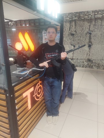 P1OneR в LOOKY. . 