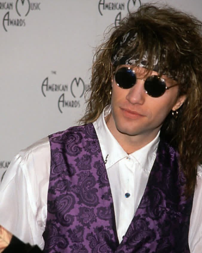 Jonbonjovi в LOOKY — публикация