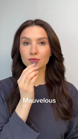 Марина в LOOKY. . 💄Как оттенок помады...