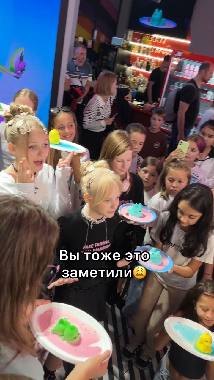 Victoria Portfolio в LOOKY. . Вы тоже это заметили...