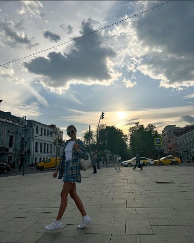 Polina Gagarina Official в LOOKY. . 