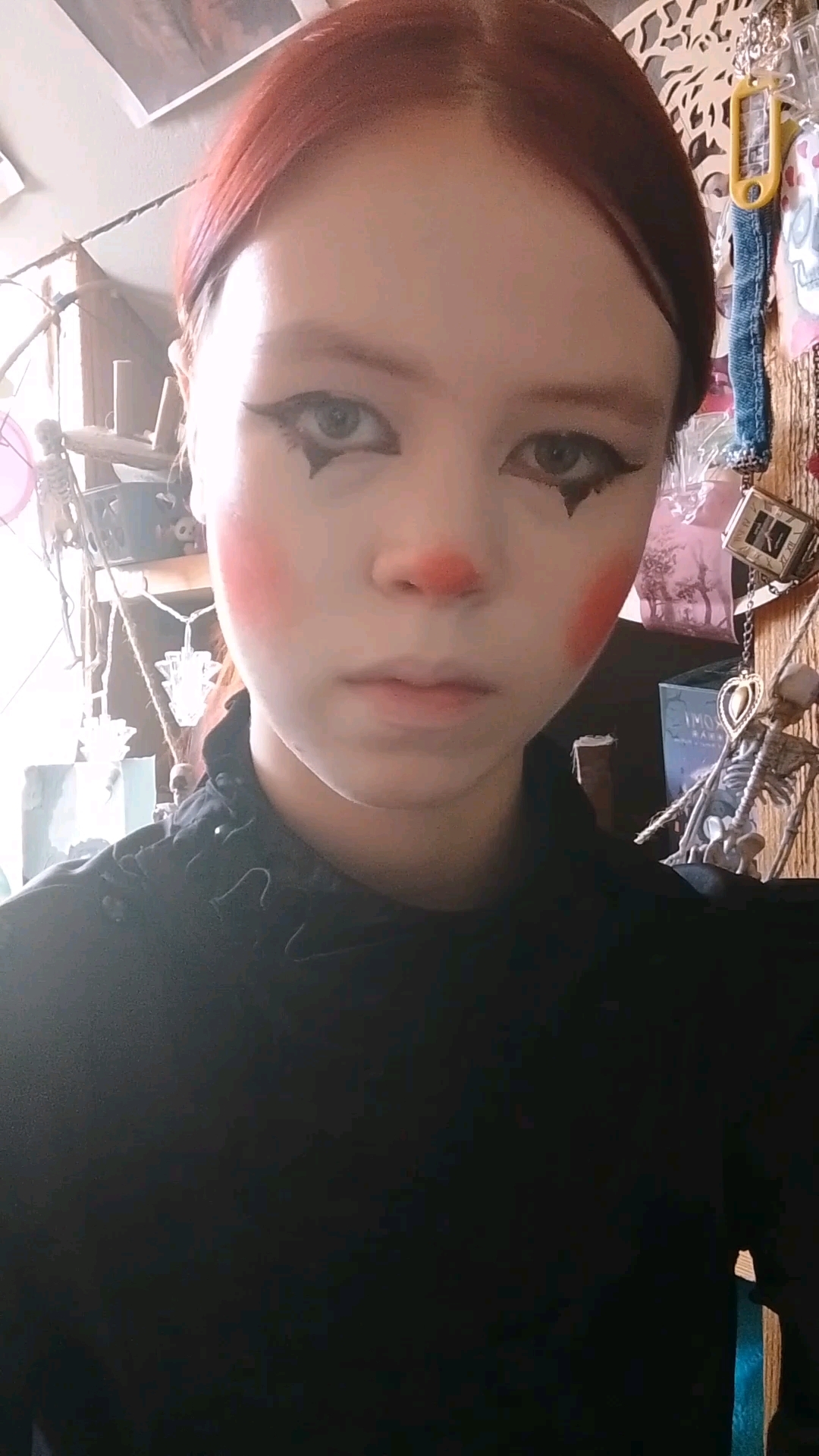 Ariella в LOOKY. #autumn,#Halloween,#makeup,#fyp. макияж клоуна на Хэл...