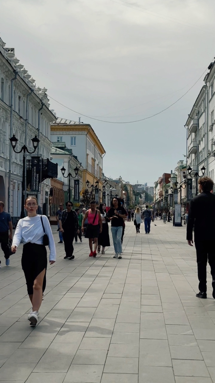 la.na.bel в LOOKY. #нижнийновгород,#культурнаястолицароссии2024,#большаяпокровская,#атмосферагорода,#городвкоторомчувствуешьжизнь,#путешествия,#ценности. Нижний Новгород 🩶

...