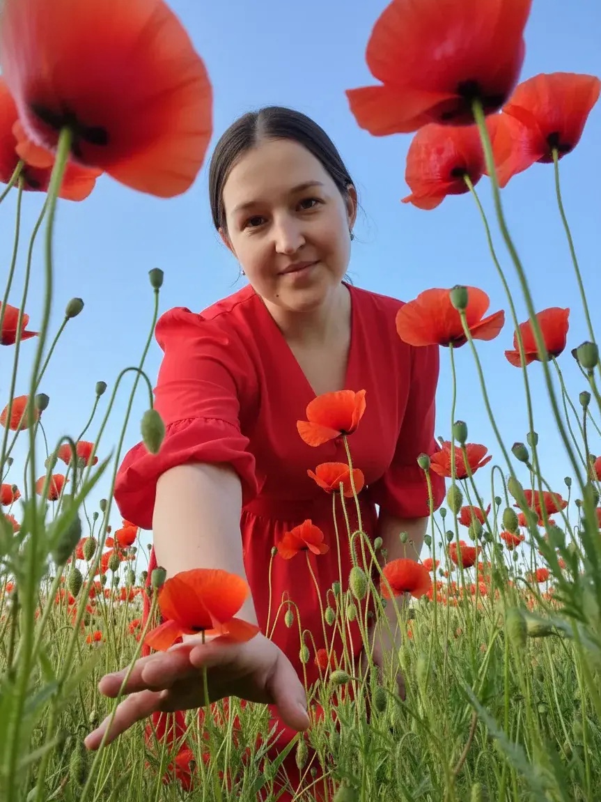 Татьяна24 в LOOKY — Привет-привет! 👋 Меня зовут Татьяна, и я — молодая мама из 