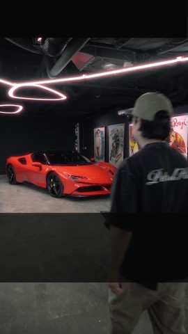 Prive Car Club в LOOKY. . Оклейка автомобиля F...