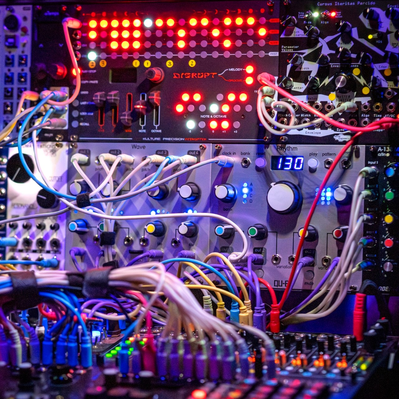 denisgromov_com в LOOKY. . Тихо, идёт музыкальн...