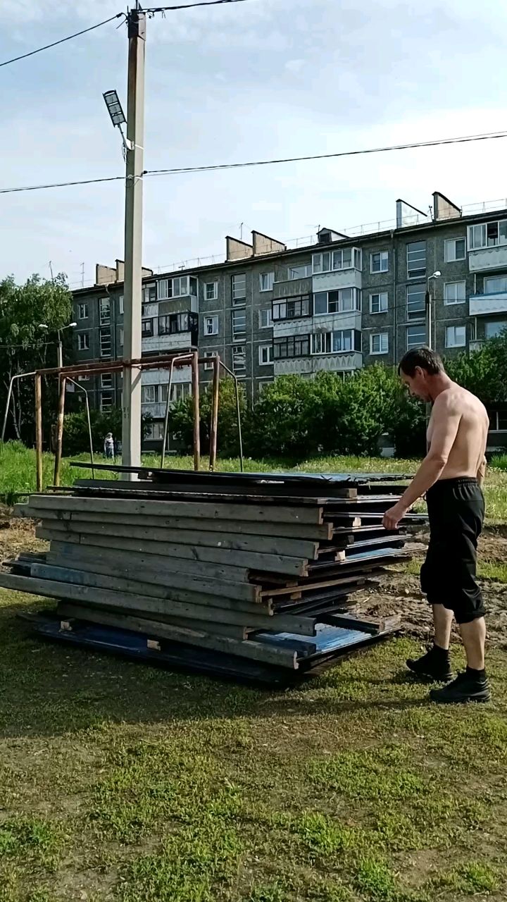 Юрий в LOOKY. . Силовая подготовка
#...
