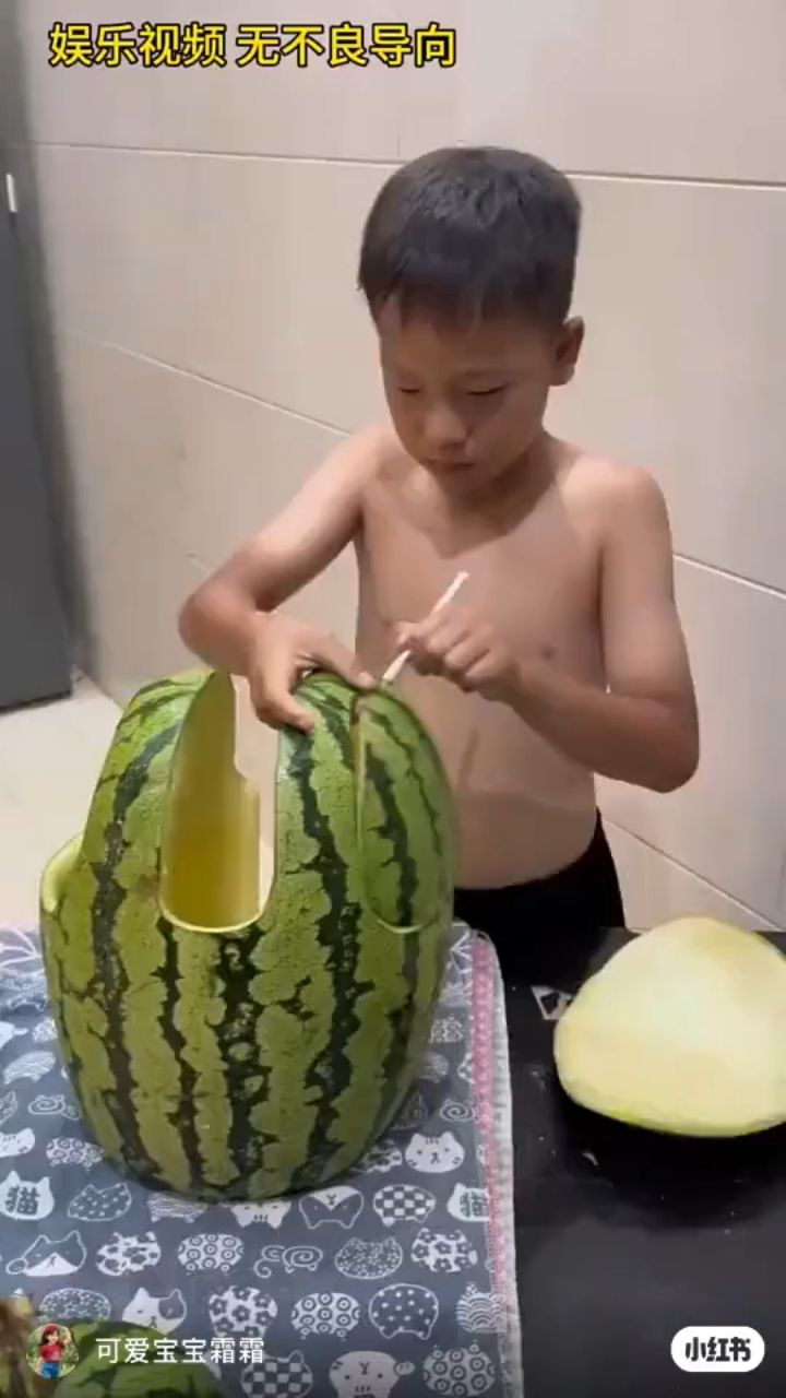 Looky_178044812600713 в LOOKY. . https://xn--k1ahh5c....