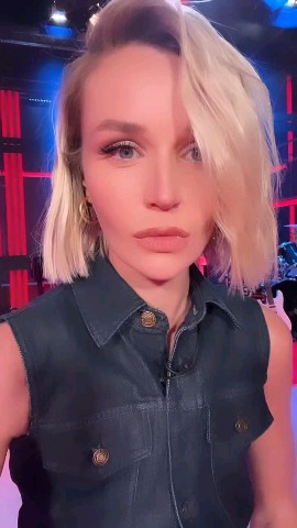 Polina Gagarina Official в LOOKY. . 