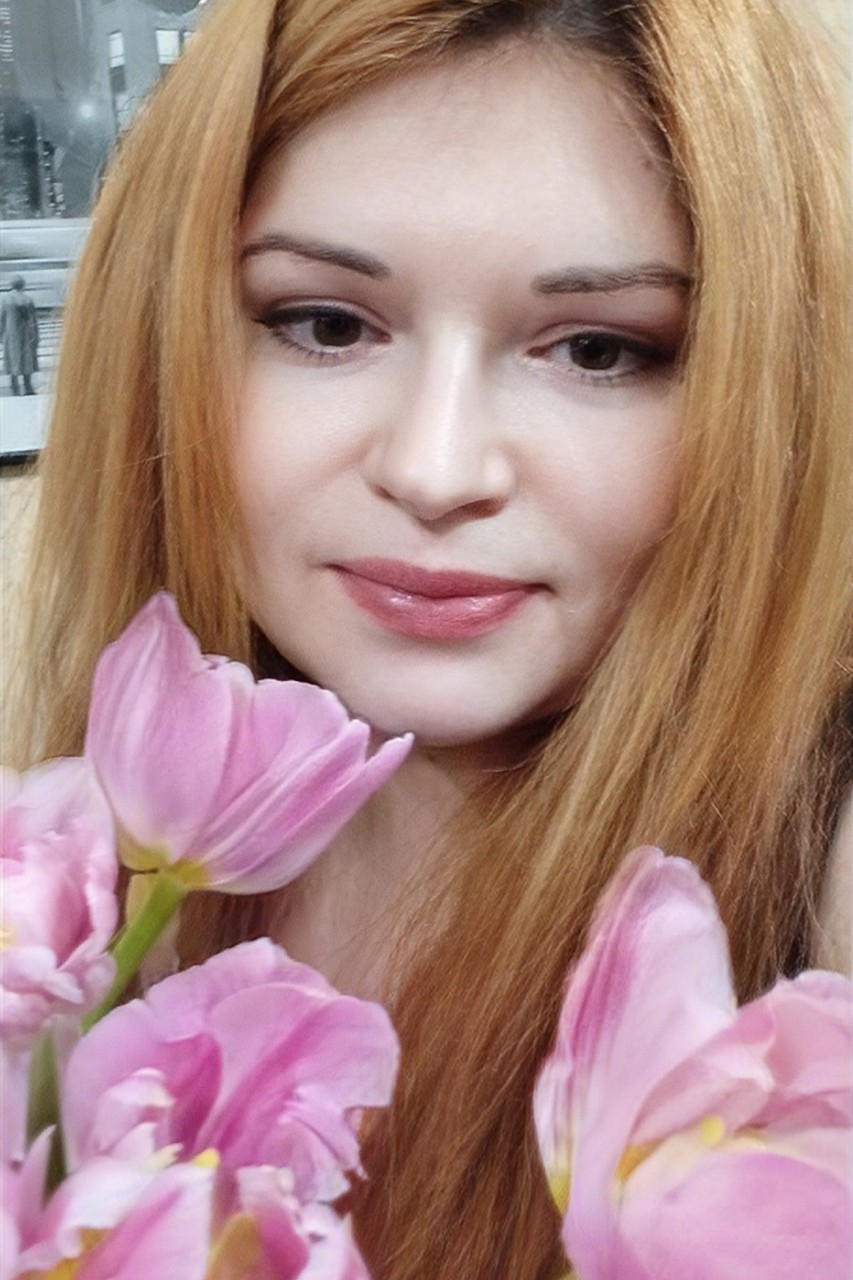 #8марта