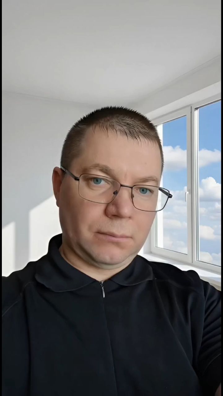 Alexander в LOOKY. . Я бегу по небу.