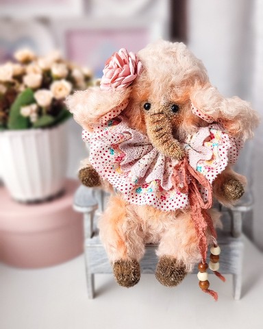 anna_little_toys в LOOKY. #ручнаяработа,#игрушкаручнойработы,#теддислоник,#слониквстилетедди,#тедди. Давно у меня Слонято...