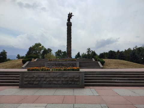 Андрей Apelsin в LOOKY. #алания,#владикавказ,#осетия,#парк,#храм,#ладони,#памятник,#прогулка,#город,#центр,#отдых. #алания #владикавказ...