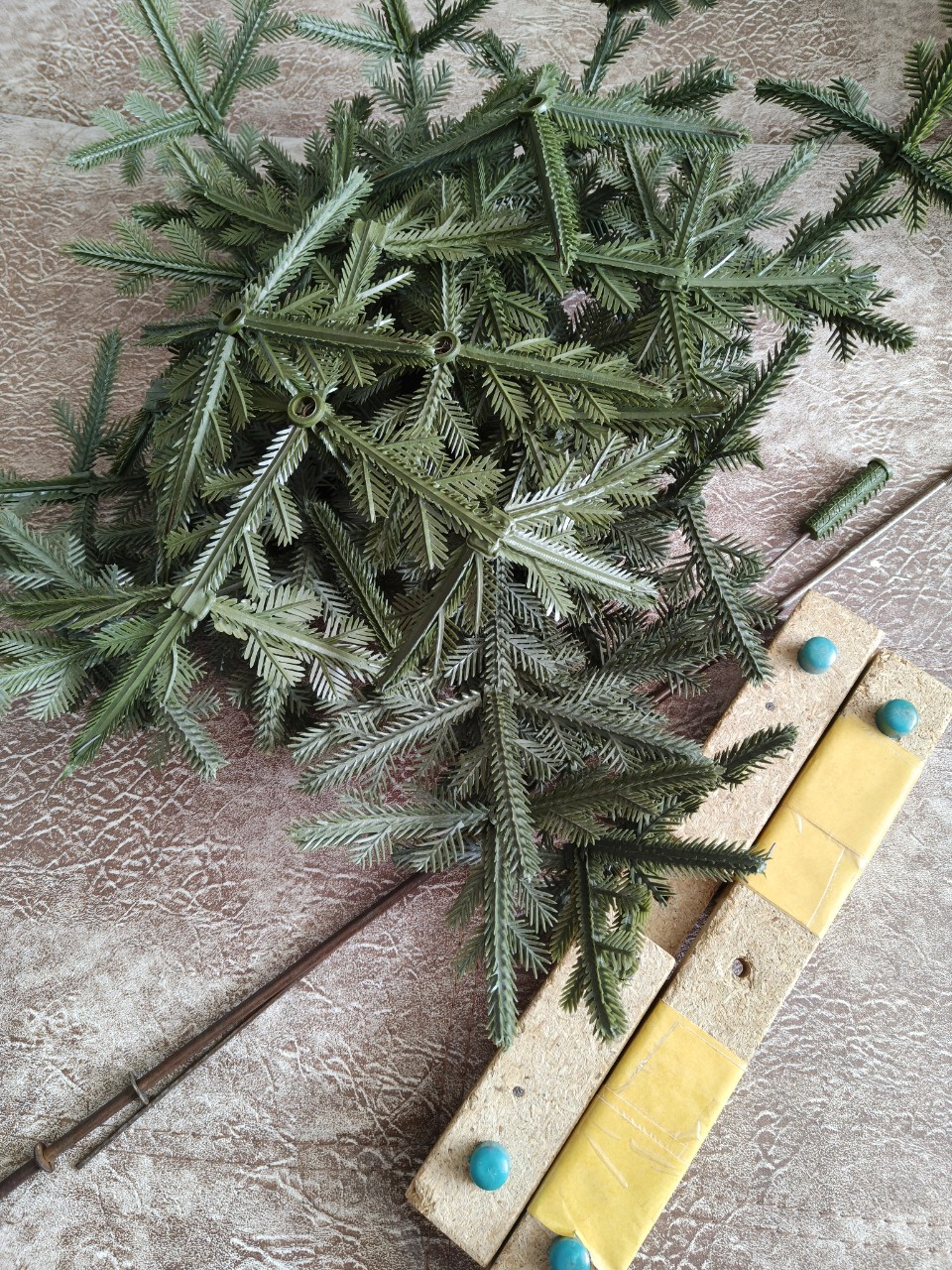 Sekret_Natali в LOOKY. #sekret_natali,#моиновости,#убралаёлку,#ясделалаэто. Насчет домашних дел:...