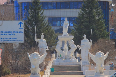 RoBerd в LOOKY. . Манят боги красотой ...