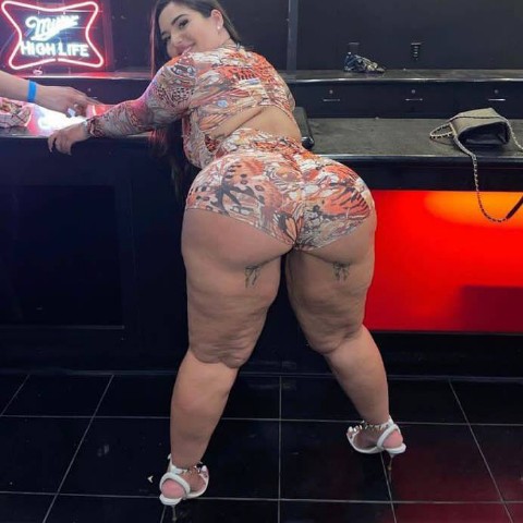 Queen Amanda в LOOKY. . Ready to mingle 🍆💦...
