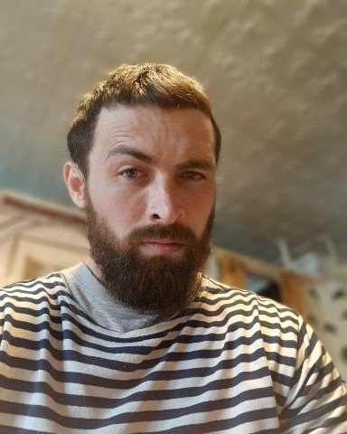 максим в LOOKY. . 
