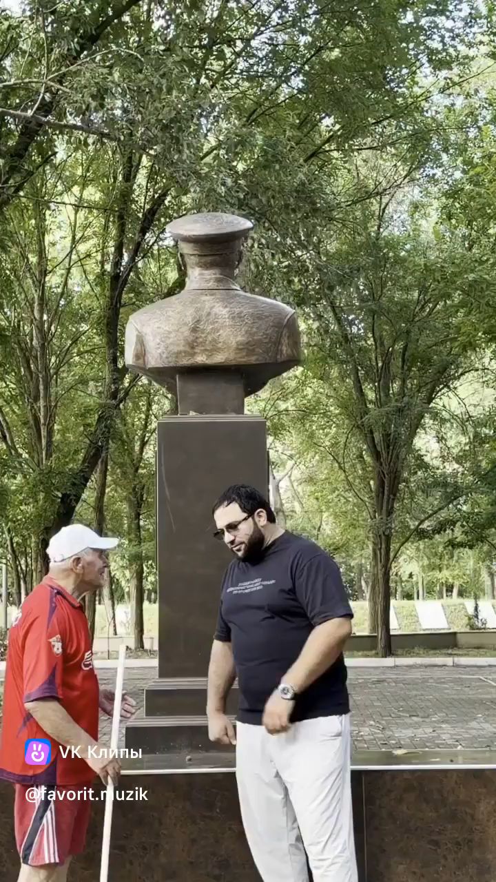 Сергей Виноградов в LOOKY — публикация