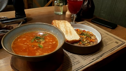 borshch_in_town в LOOKY. #борщВтвоемГороде,#БорщВмоемГороде,#безБорщаИжизньНища. 🍅 Сегодня вашему вн...